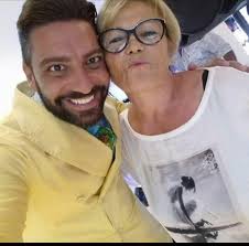 L'imposizione dello ius primae noctis 🏰a Nardò è il fulcro della nuova  puntata di #PugliaeLeggende promosso da @Pugliapromozione_Aret Tra i  protagonisti il Guercio di Puglia 🤴che insidia una giovane fanciulla 👩e il