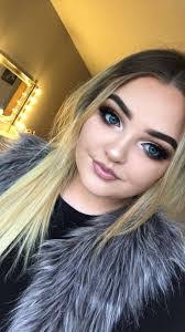 Kayla Connell's Instagram, Twitter & Facebook