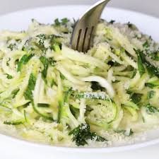 Zucchini Noodles Recipe With Healthy Alfredo Sauce Zucchini Alfredo Video Zucchini Noodle Recipes Healthy Alfredo Sauce Zoodle Recipes Healthy