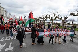 التوتر داخل الحكومة الفلسطينية بعد فشل إلغاء شراء ذخيرة من إسرائيل