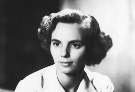 Regina Ana împlinește astăzi 88 de ani