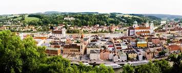 Panoramablick Uber Passau Von Der Veste Oberhaus Aus Passau Reisen Reiseangebote