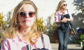 Rachel mcadams, filmography (2020) mcadams rose to fame in 2004 with the comedy mean girls and the romantic drama the notebook. Rachel Mcadams Dons Jeans And Pink Dress Shirt While Out Taking Care Of Errands In Los Angeles Daily Mail Online
