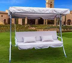 Pour prolonger sa vie, il vous faut entretenir votre portail en fer en le repeignant régulièrement. 15 Astounding Porch Swing Covers Picture Ideas Porch Swing Swing Cover Porch Swing Plans