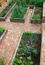 Bricks Vegetable Garden Waist Height Brick Fence Backyard Vegetable Gardens Garden Layout Vegetable Raised Vegetable Gardens