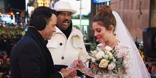 The eldest daughter of costas and litsa menounos. Maria Menounos Wedding Maria Menounos Got Married On New Year S Eve Wedding