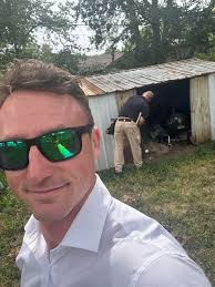 Wanna blow adjusters mind- Show up in a suit to walk the roof with them  hahaha Leader > boss all day