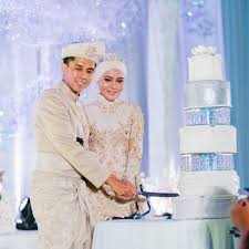 Datuk maznah hamid is one of the highly respected figures currently walking tall in the path of entrepreneurial success. Foto Majlis Persandingan Gilang Gemilang Anak Lelaki Iron Lady Malaysia Kisah Dunia