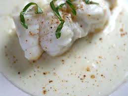Lotte Rotie Sauce Creme De Camembert Au Piment D Espelette Recept