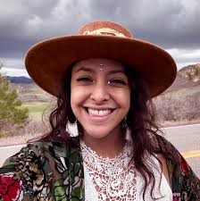 Horizons: Grounds for Collective Effervescence