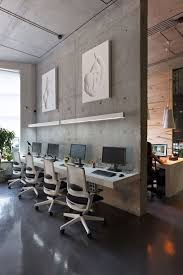 11 Amazing Modern Contemporary Office Design In 2020 Contemporary Office Design Floor Design Office Interiors