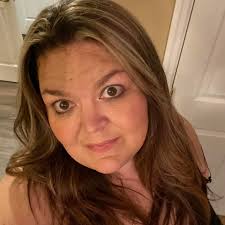 Who can mow my lawn in Jonesborough for a few weeks?