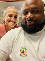 Disappointing reaction to handmade rooster sculpture