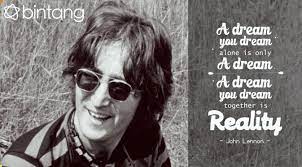 Pada 2004, majalah rolling stone memilih imagine sebagai lagu ketiga terbaik sepanjang masa. 10 Quotes John Lennon Untuk Rayakan Ulang Tahun Sang Legenda Entertainment Fimela Com