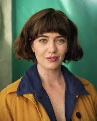 Ellie Nunn's Instagram, Twitter & Facebook