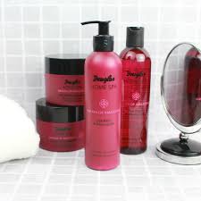 Breath Of Amazonia Von Douglas Home Spa Ist Eine Verwohnende Korperpflege Reihe Mit Extrakten Der Acai Beere Und Maracuja Ol Erhaltlich Bei Douglas