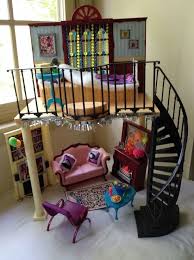 Every day new girls games online! Barbie My Scene Masquerade Madness Madison S Party Pad Barbie Room Barbie House Furniture Barbie