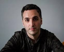 Charles Moniz's Instagram, Twitter & Facebook