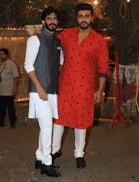 Arguably one of the most iconic sneaker collaborations of modern times, off white x nike's the ten collection brought so many people into the game. Harshvardhan Kapoor And Cousin Arjun Kapoor Looked Dapper In Traditional Wear Wedding Outfit Men Kurta Pajama Men Bollywood Wedding
