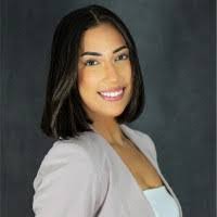 Maria Barona's Instagram, Twitter & Facebook