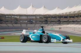 Formel 3000 eller f3000 var en internationell racingklass under formel 1 som startade 1985 och pågick till 2004. Formel Yas 3000 Abu Dhabi 2021