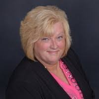 Amy Lucht's Instagram, Twitter & Facebook