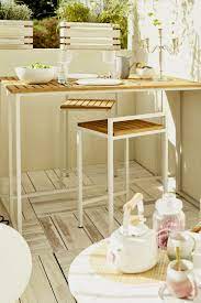 10 tables aussi pratiques que canons pour le balcon table de balcon idees de bar bar jardin