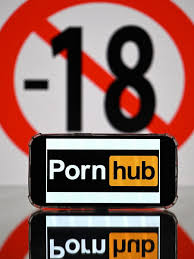 فرنسا: حجب المواقع الإباحية.. القضاء يقترح اللجوء إلى الوساطة