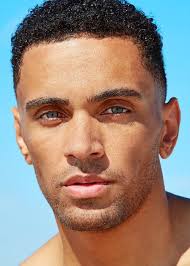 Lash extension services in Anjou