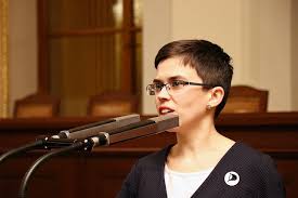 Jun 03, 2021 · poslankyně olga richterová (piráti) prohlásila, že by lubomír volný kromě vyvrácení lží, které na půdě sněmovny vznáší, potřeboval obejmout. Olga Richterova Nazory Aktualne Cz