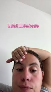Lola Blankets Vs Minky