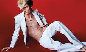 Conheci o mario testino em 2008, na praia. Mario Testino Male Model Scene