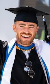 Sean Spear's Instagram, Twitter & Facebook