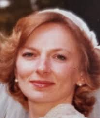 Christine Nader's Instagram, Twitter & Facebook