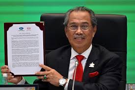 Malaysia's parliament is proposing the new prime minister to the monarch malaysia could get a new prime minister as early as this week after the abrupt resignation of incumbent prime minister muhyiddin yassin on august 16, with 220 members of parliament seeking to find someone who can form a stable government after more than a year of discord. Malaysia Prime Minister Quits After Just 17 Months In Office Se Asia The Jakarta Post
