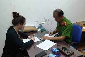 Trêu chọc bạn gái của võ sĩ đấm bốc và cái kết. Vá»¥ Bá»' Bá»‹a Chuyá»‡n Con 6 Tuá»•i Bá»‹ Xam Háº¡i Co Gai Tá»' Cao Ä'oi Danh Dá»±