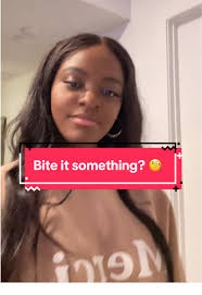 Lady Goes Viral at Sams Club