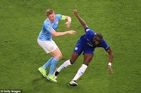 Kevin de bruyne and eden hazard. Kevin De Bruyne Will Not Need Surgery On Double Face Fracture Suffered In Champions League Final Daily Mail Online
