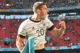 Club season league cup europe other total division apps goals apps goals apps goals apps goals apps goals dordrecht (loan) 1m Ewzult 0 Zm