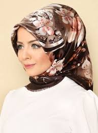 Esarp Tesettur Esarp Ve Esarp Modelleri Modanisa Esarp Trendler Basortusu