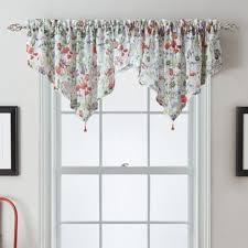 Bring The Beauty Of Nature Into Your Bedroom With The Botanical Garden Ascot Window Valance W Window Valance Diy Interior Design Jobs Valances For Living Room