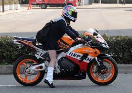 ボード motorcycle girls のピン
