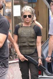 And unlike in the three previous attempted cinematic successors to t2, linda hamilton is back on screen as sarah connor. Terminator 6 Reveals Linda Hamilton S Return As Sarah Connor At 61
