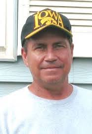 Scott Wiggins's Instagram, Twitter & Facebook