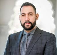 Sean Macias's Instagram, Twitter & Facebook