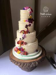 Between focusing on the main elements such as your venue and event logistics and being inundated with pinterest ideas, it's easy to forget about the little details that make your big day special. Wedding Cakes Www Peek A Boocakes Co Uk
