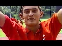 Nella vita privata è sposato con anna maria e la coppia è genitore di due figli: . Intervista A Gianluca Di Marzio Cosenza Calcio Youtube