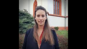 Dies liegt vor allem daran, dass bosbach zu fast allem eine starke meinung hat und diese laut ausdrückt. Caroline Bosbach Youtube