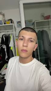 Create a Unique Random Eyebrow Slits Filter