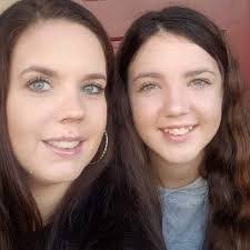 Heather Evenson's Instagram, Twitter & Facebook